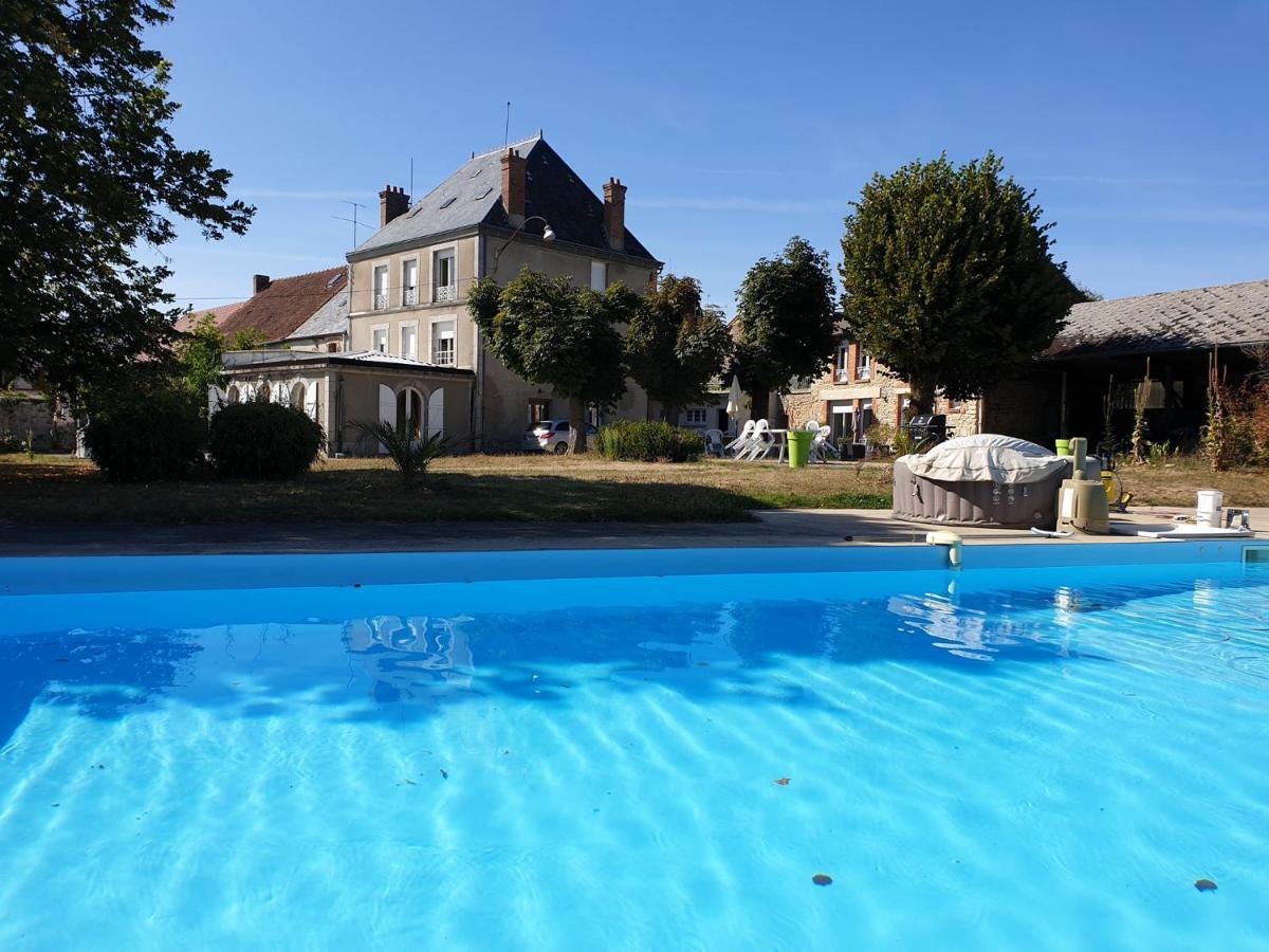 Domaine De La Caure Villa Bussiere-Dunoise Buitenkant foto