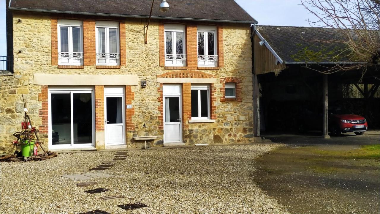 Domaine De La Caure Villa Bussiere-Dunoise Buitenkant foto